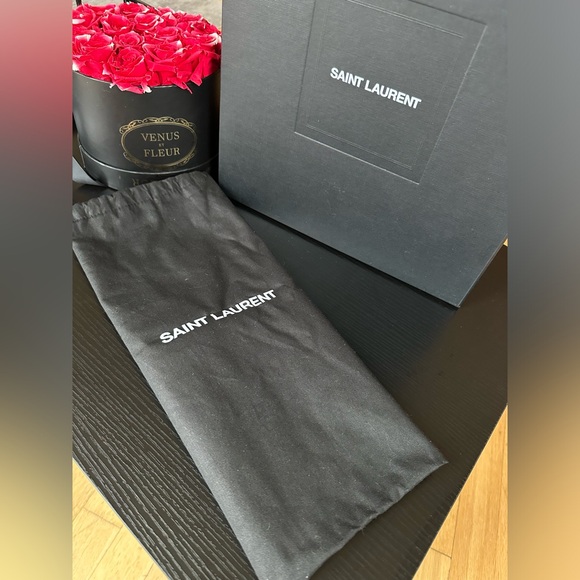 YSL BAG - Picture 11 of 13